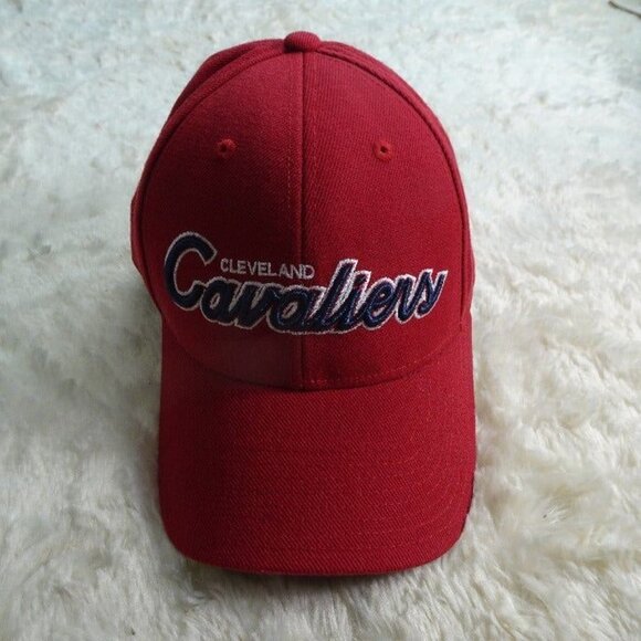 NBA Cleveland Cavaliers Adidas Red Baseball Cap - Picture 1 of 8